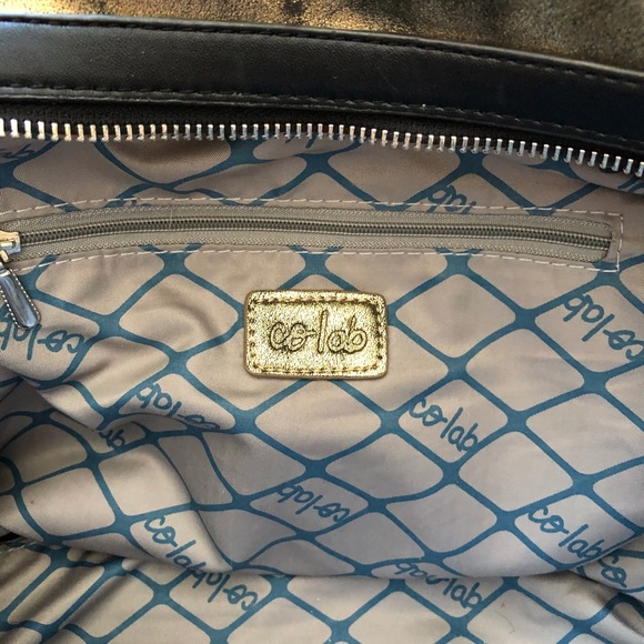 Colab NWT 👜 Gold and Black Distressed Look Purse - Picture 5 of 9